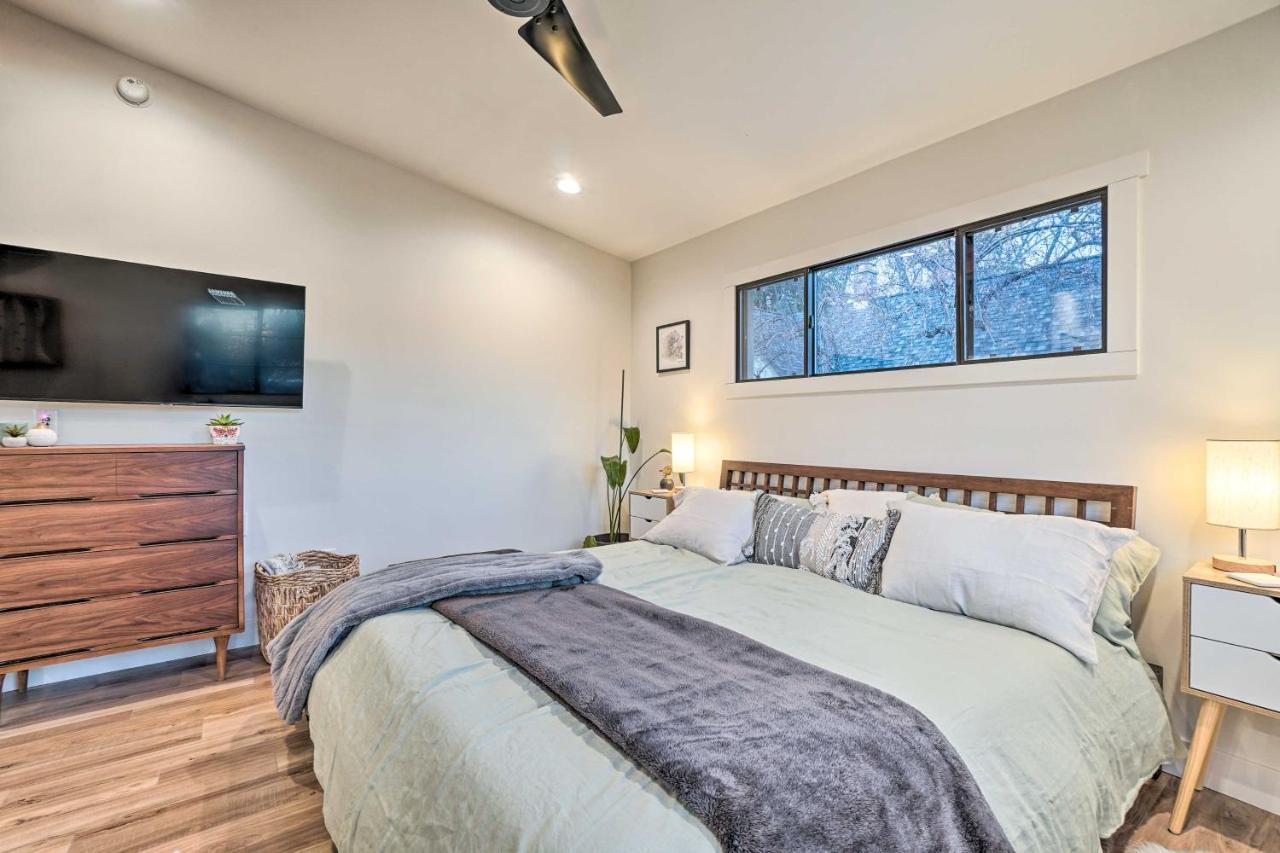 Cozy Flagstaff Studio With Patio - Near Dtwn! Zewnętrze zdjęcie